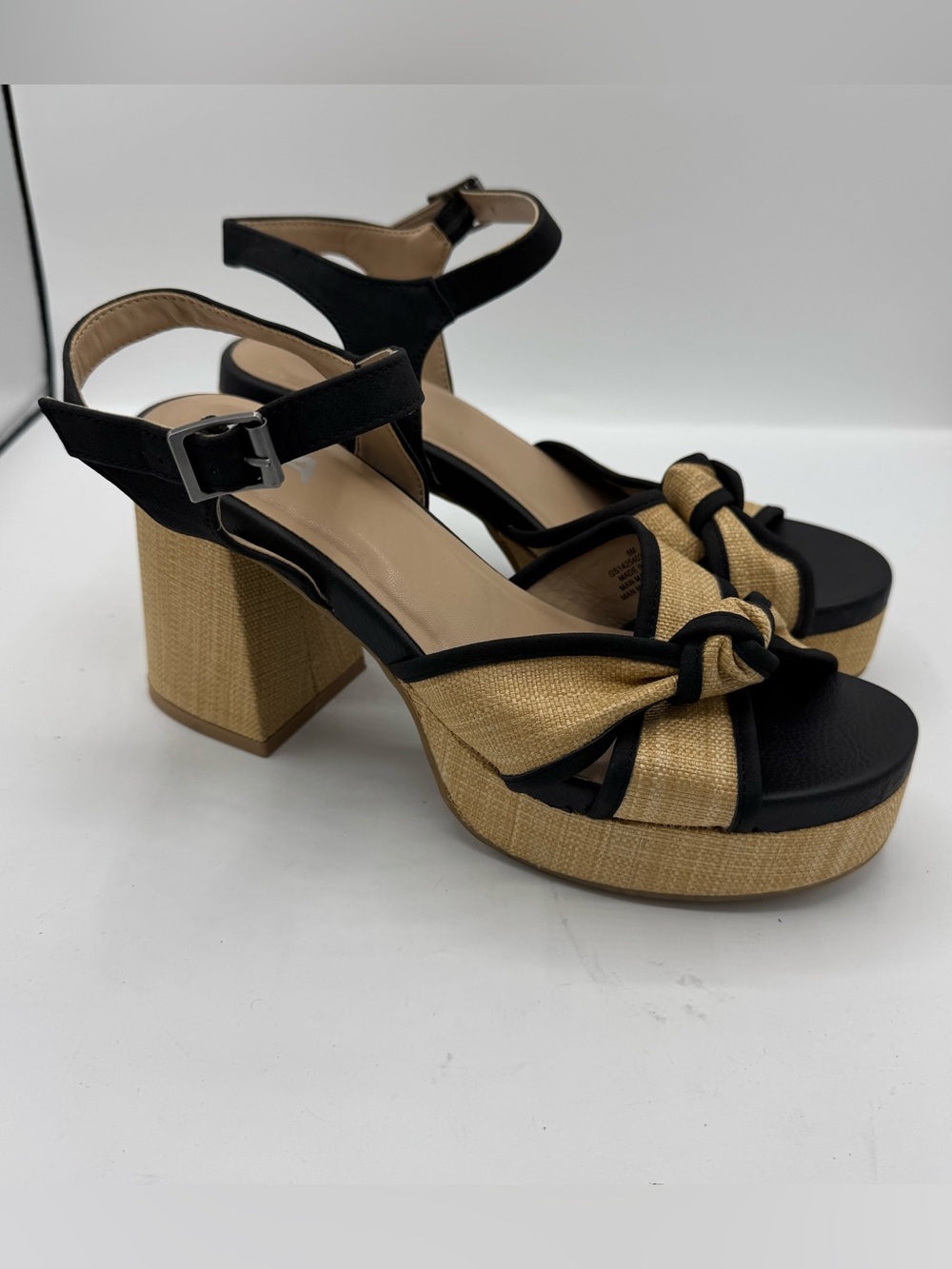 MIA Roxie Platform Sandal Heels Womens 8 Beige Black Like New Knotted Block Heel